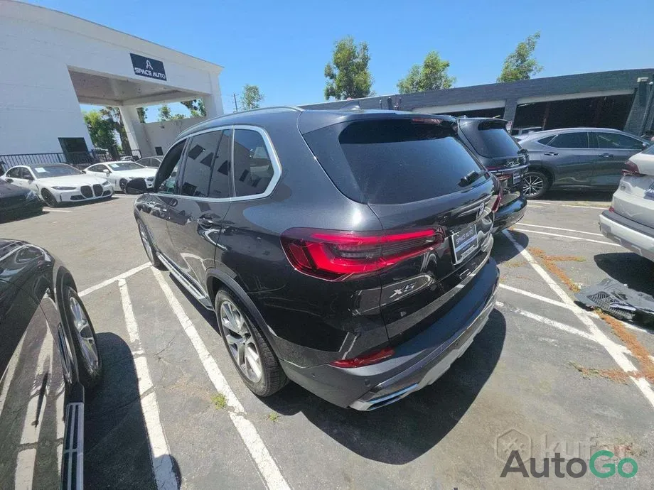  X5 IV (G05)