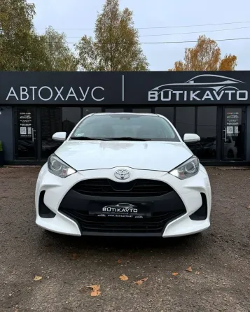 Продажа Toyota Yaris IV (XP210), 2022 г., Брест Брест