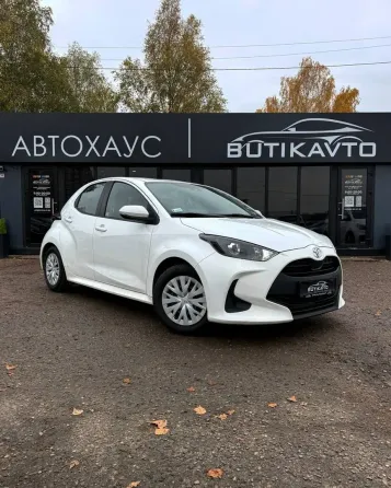 Продажа Toyota Yaris IV (XP210), 2022 г., Брест Брест