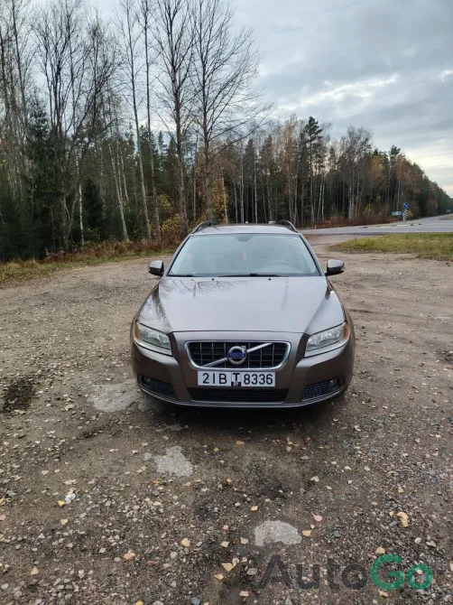  V70 (III)