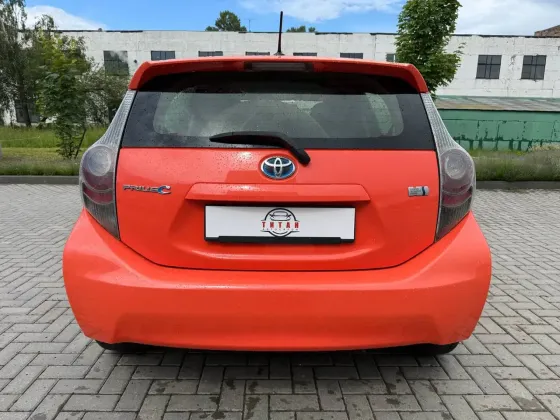 Продажа Toyota Prius c I, 2013г., Гомель Гомель