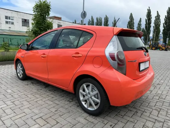 Продажа Toyota Prius c I, 2013г., Гомель Гомель