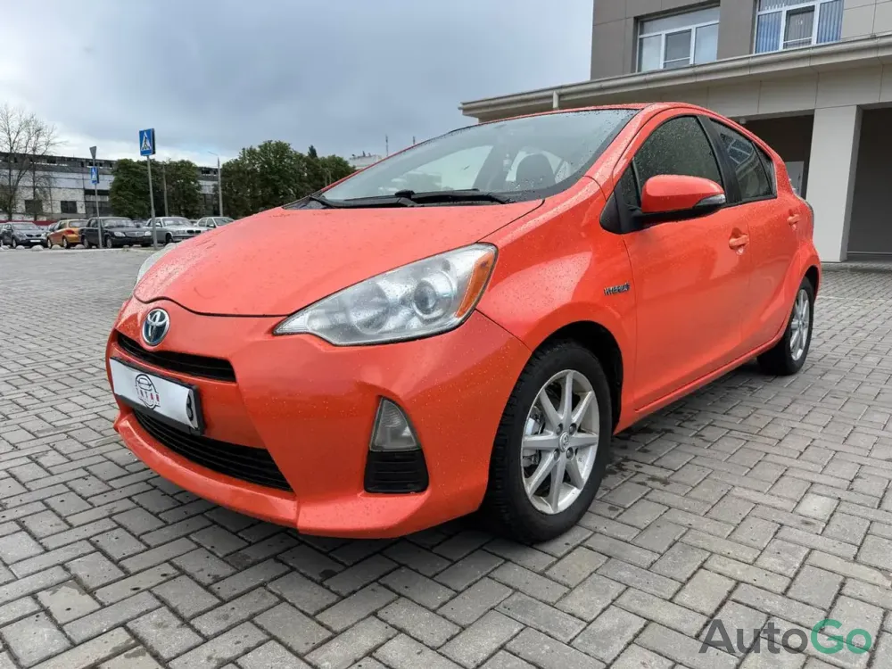  Prius c I