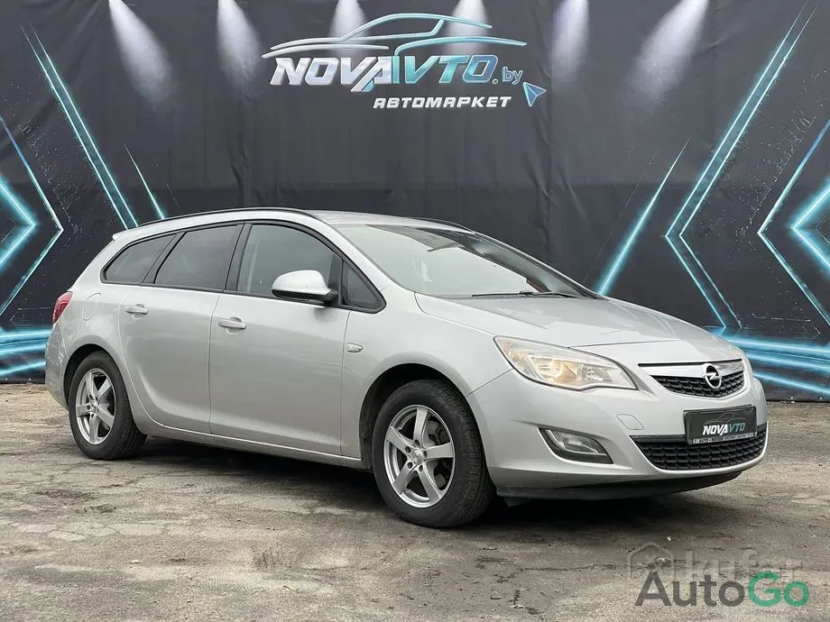 Продажа Opel Astra J, 2011 г., Брест Брест - изображение 3