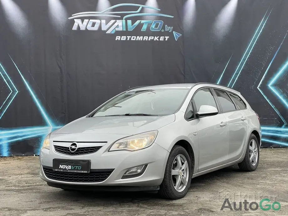 Продажа Opel Astra J, 2011 г., Брест Брест - изображение 1