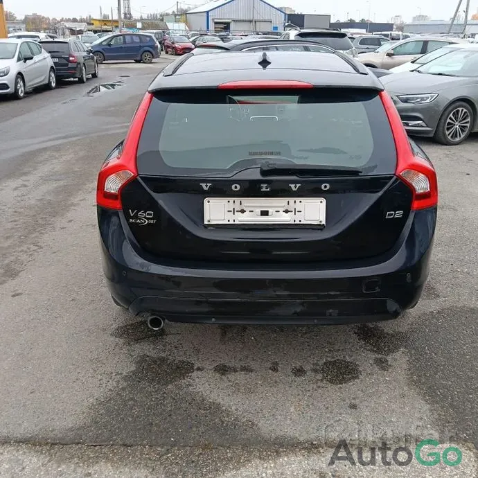 Продажа Volvo V60 I Рестайлинг, 2014 г., Сморгонь Сморгонь - изображение 3