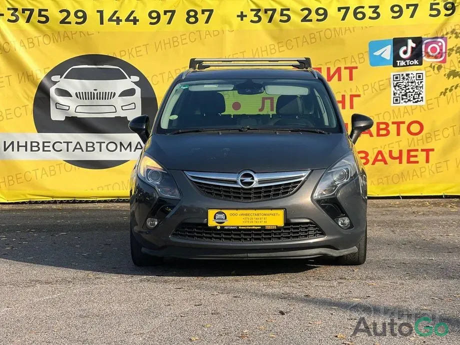  Zafira C