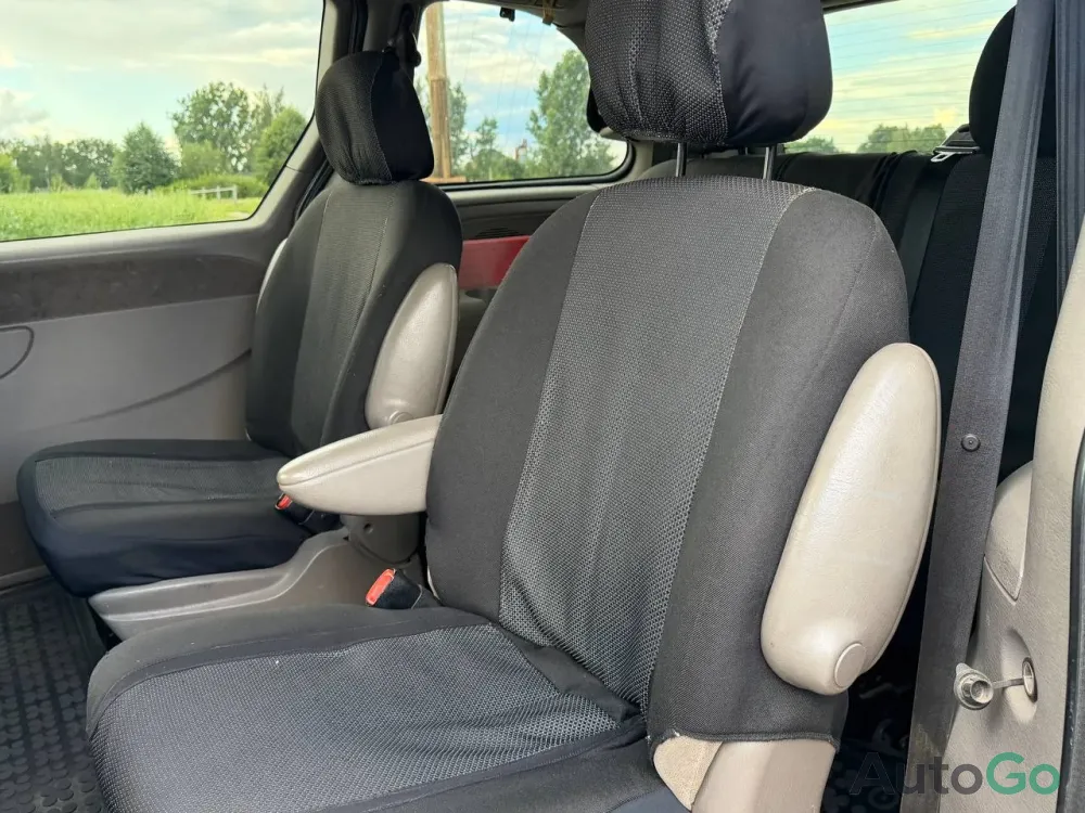 Продажа Chrysler Voyager IV, 2002 г., Клецк Клецк - изображение 9