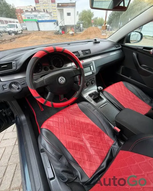  Passat (B6)
