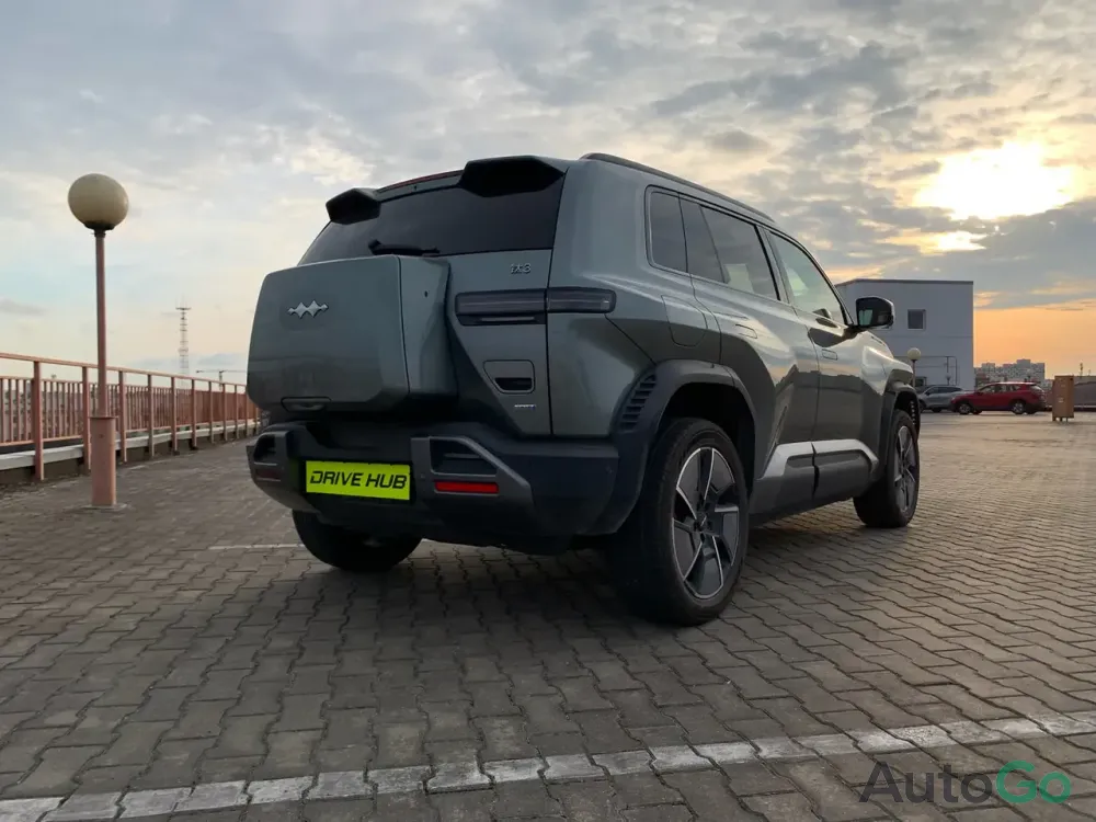  Titanium 3 I