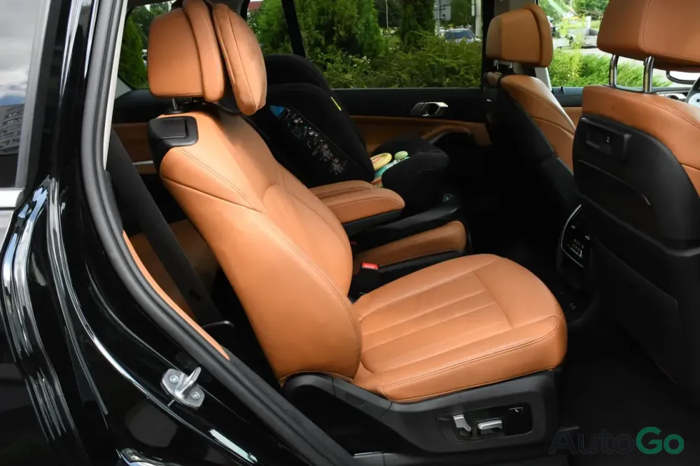  X7 I (G07)