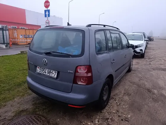 Продажа Volkswagen Touran I Рестайлинг, 2007г., Минск Минск
