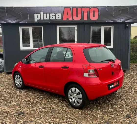 Продажа Toyota Yaris II Рестайлинг, 2009г., Полоцк Полоцк