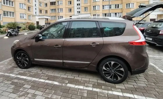 Продажа Renault Scenic (III) Рестайлинг 2, 2015 г., Минск Минск