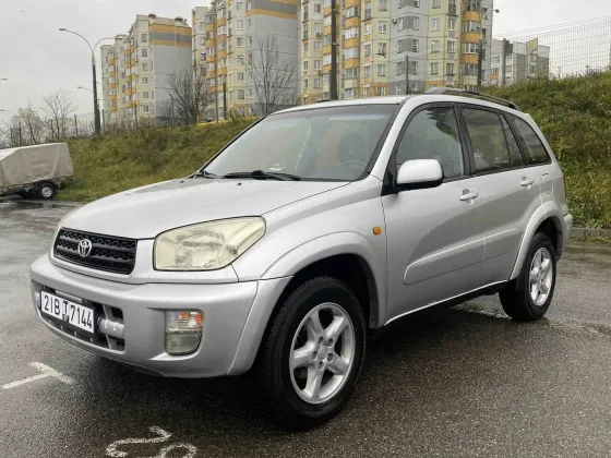 Продажа Toyota RAV4 II Рестайлинг, 2003 г., Минск Минск