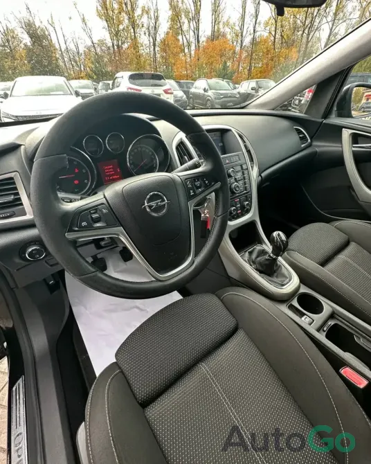 Продажа Opel Astra J, 2010г., Барановичи Барановичи - изображение 7