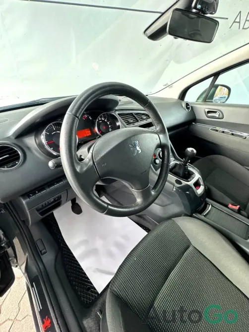 Продажа Peugeot 5008 (I), 2013 г., Лида Лида - изображение 10