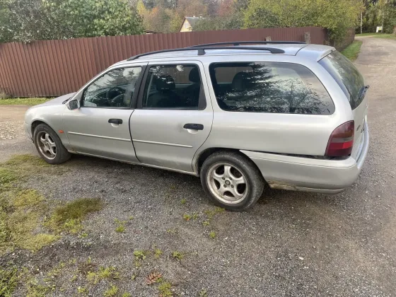 Продажа Ford Mondeo II, 1999г., Фаниполь Минск