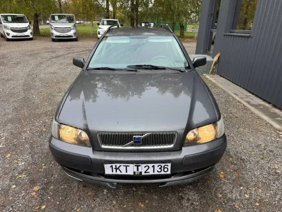 Продажа Volvo V40 I Рестайлинг, 2001 г., Барановичи Барановичи