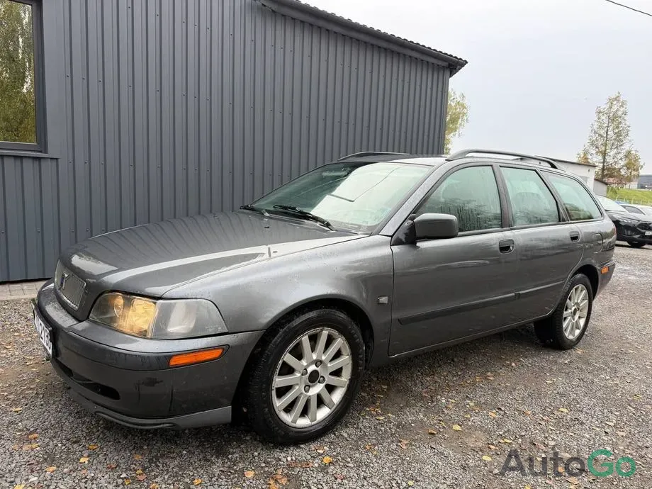 Продажа Volvo V40 I Рестайлинг, 2001 г., Барановичи Барановичи - изображение 4