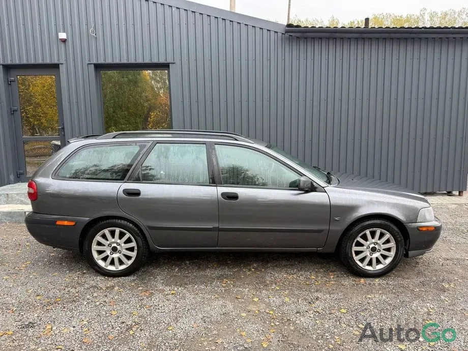 Продажа Volvo V40 I Рестайлинг, 2001 г., Барановичи Барановичи - изображение 6