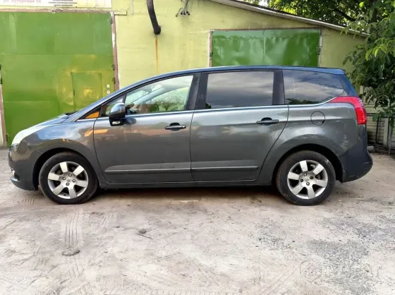 Продажа Peugeot 5008 I, 2010 г., Гомель Гомель