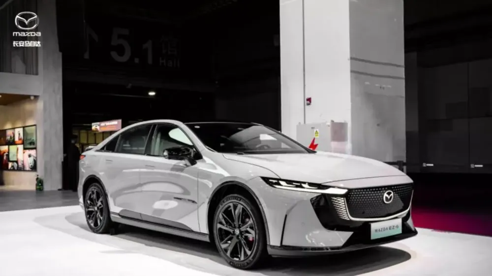 Продажа Mazda EZ-6 I, 2025г., Минск  - изображение 1