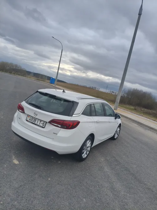 Продажа Opel Astra K, 2018г., Минск Минск - изображение 2