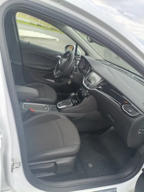 Продажа Opel Astra K, 2018г., Минск Минск - изображение 10