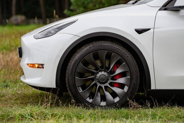 Продажа Tesla Model Y I, 2022 г. в Минске Минск - изображение 6