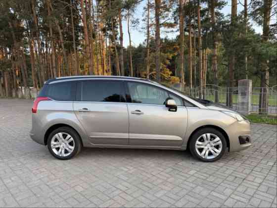 Продажа Peugeot 5008 I · Рестайлинг, 7 мест, 2014 г. в Орше Орша