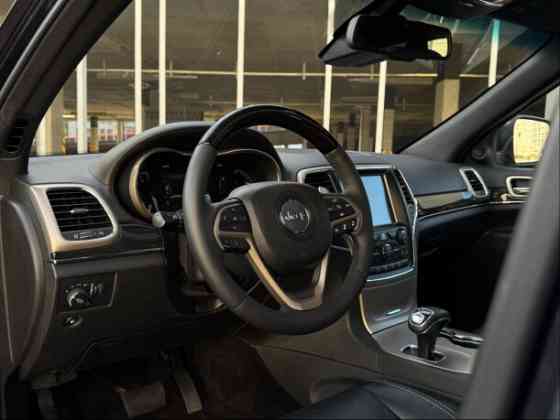 Продажа Jeep Grand Cherokee WK2 · Рестайлинг, 2013 г. в Минске Минск