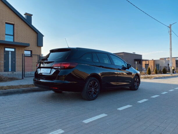 Продажа Opel Astra K · Рестайлинг, 2021 г. в Смолевичах Смолевичи - изображение 4