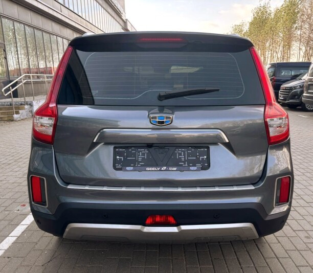 Продажа Geely Emgrand X7 I · 2-й рестайлинг, 2018 г. в Минске Минск - изображение 4