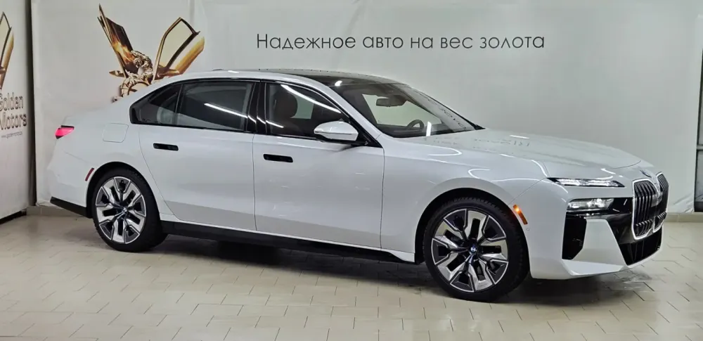 Продажа BMW 7 series VI (G11/G12) Рестайлинг, 2022г., Минск Минск - изображение 4