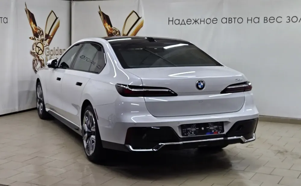 Продажа BMW 7 series VI (G11/G12) Рестайлинг, 2022г., Минск Минск - изображение 6