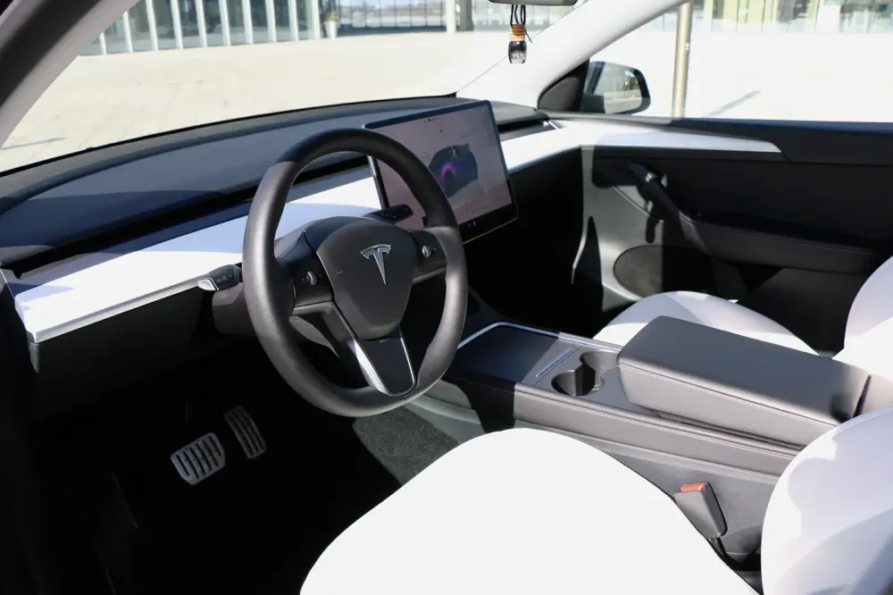 Продажа Tesla Model Y I, 2023г., Минск Минск - изображение 8
