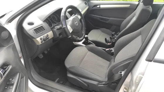Продажа Opel Astra H Рестайлинг, 2008г., Витебск Витебск