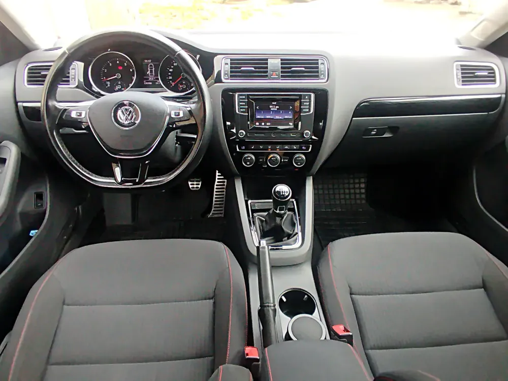 Продажа Volkswagen Jetta VI Рестайлинг, 2017г., Минск Минск - изображение 9