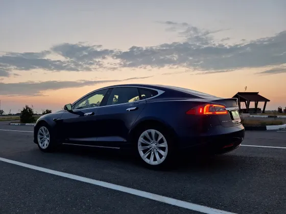 Продажа Tesla Model S I Рестайлинг, 2018г., Минск Минск