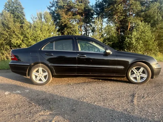 Продажа Mercedes-Benz C-klasse II (W203), 2001г., Логойск Логойск