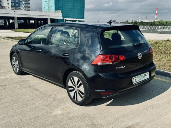 Продажа Volkswagen E-Golf VII, 2014г., Минск Минск