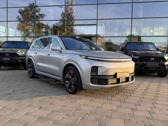 Продажа Li Auto L9 I · Рестайлинг, 6 мест, 2025 г. в Минске Минск