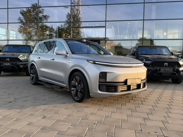 Продажа Li Auto L9 I · Рестайлинг, 6 мест, 2025 г. в Минске Минск - изображение 2
