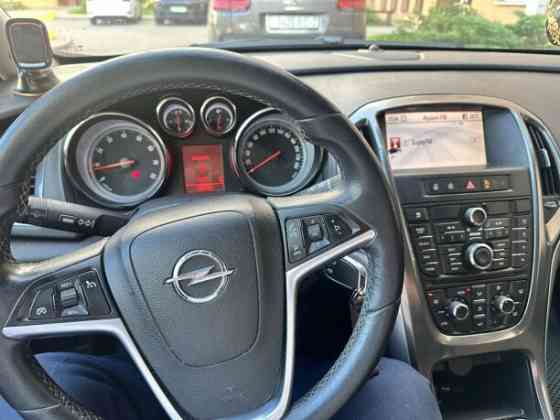 Продажа Opel Astra J, 2011 г. в Минске Минск