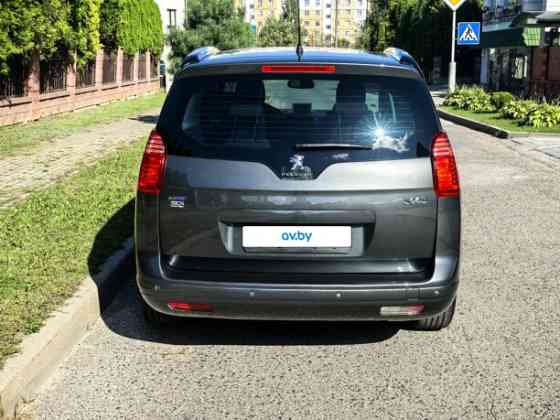 Продажа Peugeot 5008 I · Рестайлинг, 7 мест, 2016 г. в Минске Минск