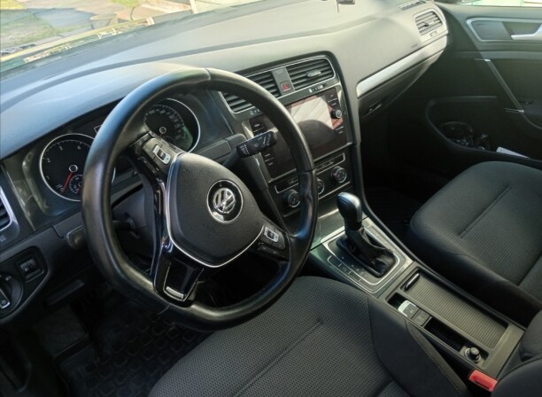 Продажа Volkswagen Golf VII · Рестайлинг, 2017 г. в Минске Минск - изображение 3