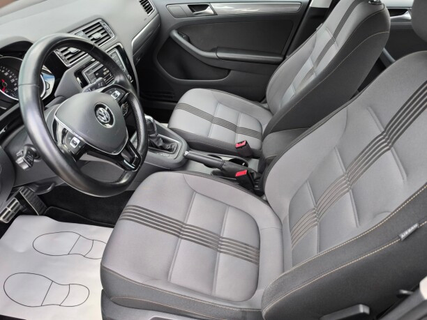 Продажа Volkswagen Jetta VI · Рестайлинг, 2016 г. в Минске Минск - изображение 8