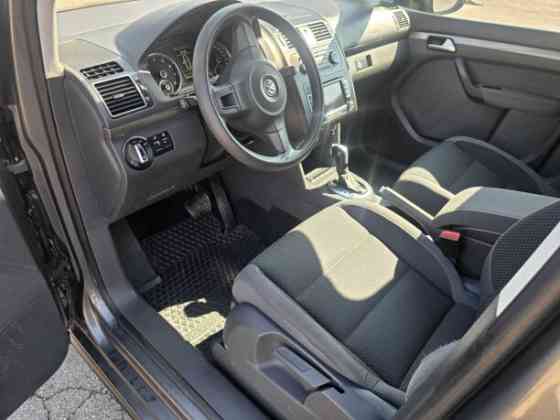 Продажа Volkswagen Touran I · 2-й рестайлинг, 2010 г. в Минске Минск