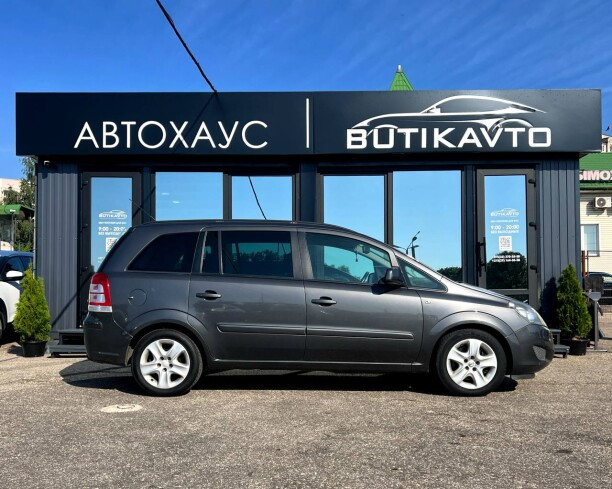 Продажа Opel Zafira B · Рестайлинг, 2012 г. в Гродно Гродно - изображение 2